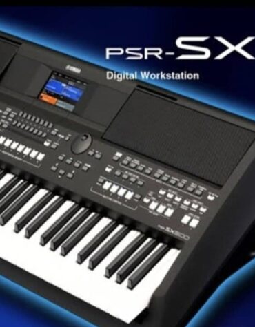 Keyboard / kinanda yamaha PSR SX600